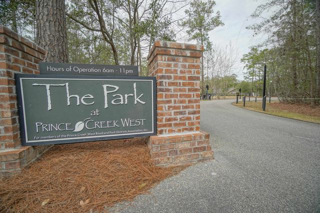 100 Splendor Circle, Murrells Inlet, SC 29576