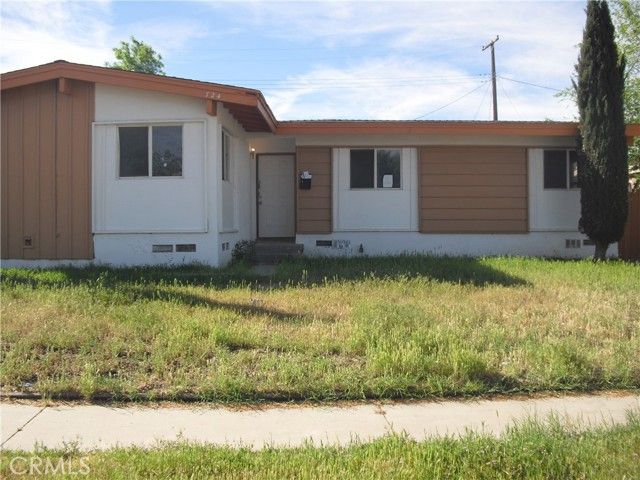 724 W Avenue H10, Lancaster, CA 93534