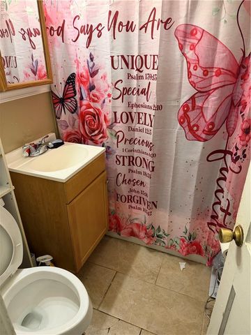 912 Tazewell ST, Portsmouth, VA 23701