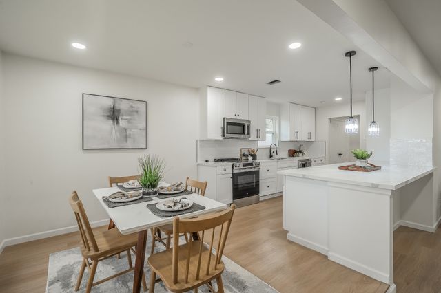 13551 Rawhide Parkway, Farmers Branch, TX 75234