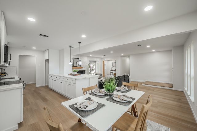 13551 Rawhide Parkway, Farmers Branch, TX 75234