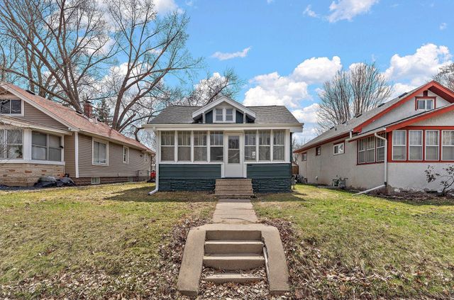 1810 Ross Avenue E, Saint Paul, MN 55119