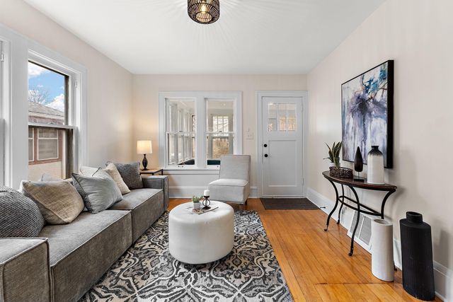 1810 Ross Avenue E, Saint Paul, MN 55119