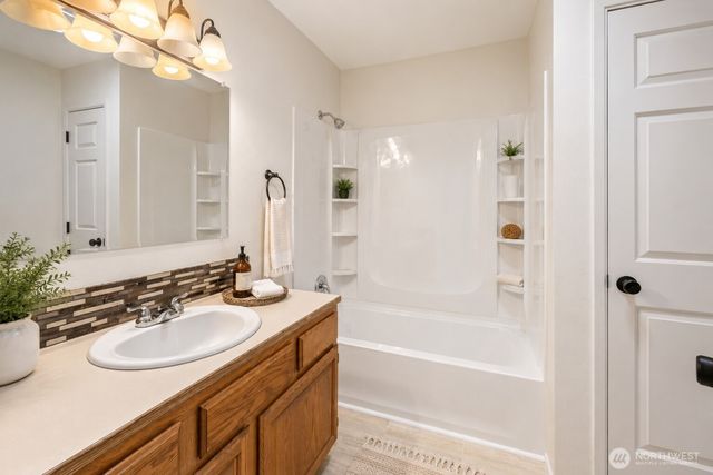 611 E Kyllo Road, Ellensburg, WA 98926