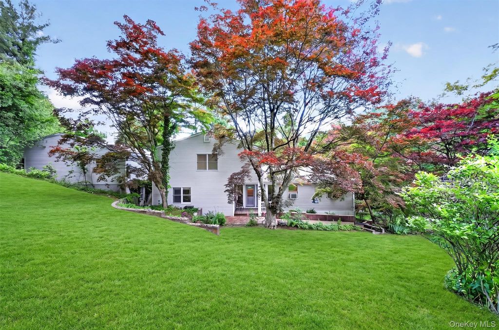 88 Pines Bridge Road, Mount Kisco, NY 10549 — photo 2