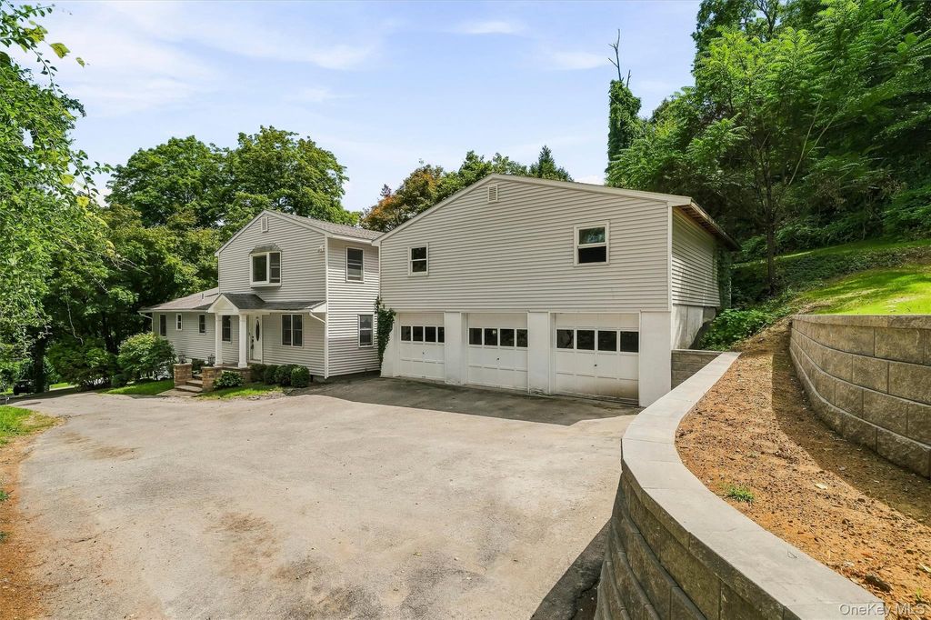 88 Pines Bridge Road, Mount Kisco, NY 10549 — photo 4