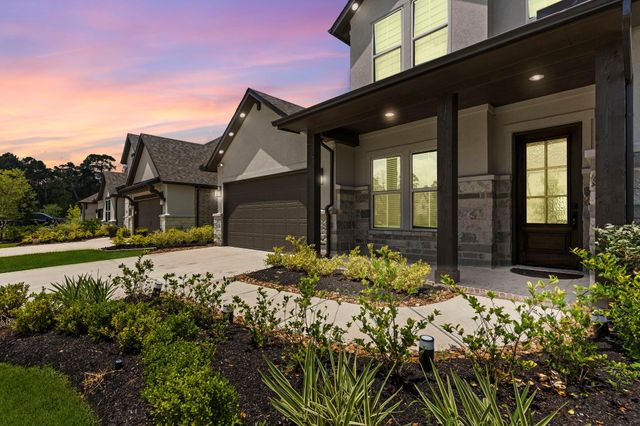 316 Coldwater Creek Court, Conroe, TX 77304