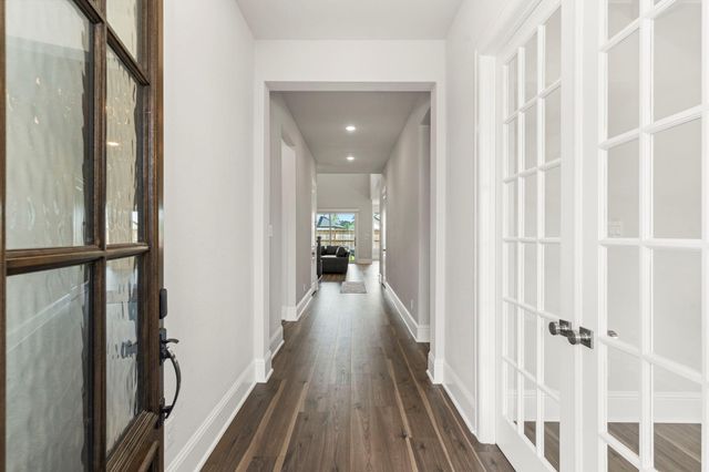 316 Coldwater Creek Court, Conroe, TX 77304