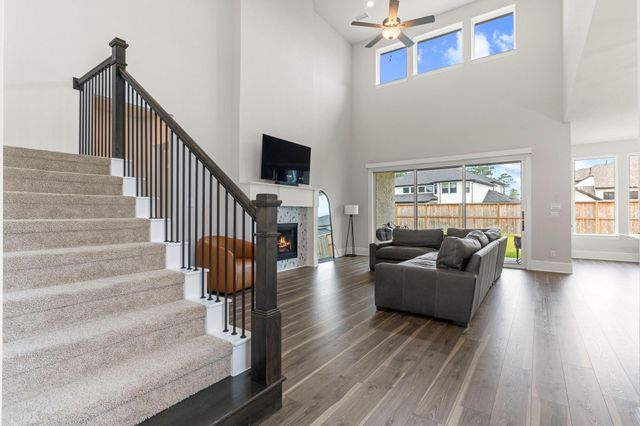 316 Coldwater Creek Court, Conroe, TX 77304