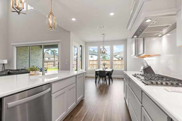 316 Coldwater Creek Court, Conroe, TX 77304