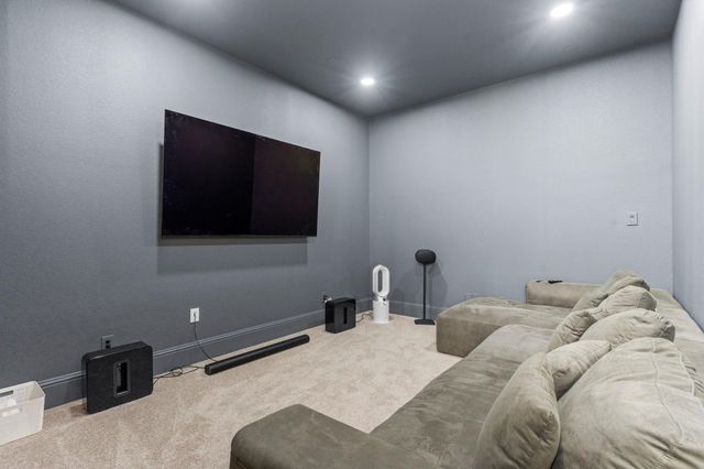 316 Coldwater Creek Court, Conroe, TX 77304