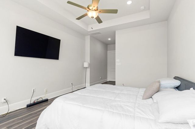 316 Coldwater Creek Court, Conroe, TX 77304