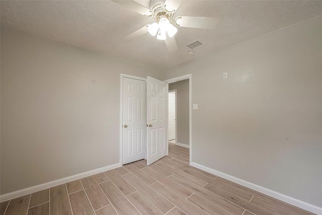 5874 Reed Road, Houston, TX 77033