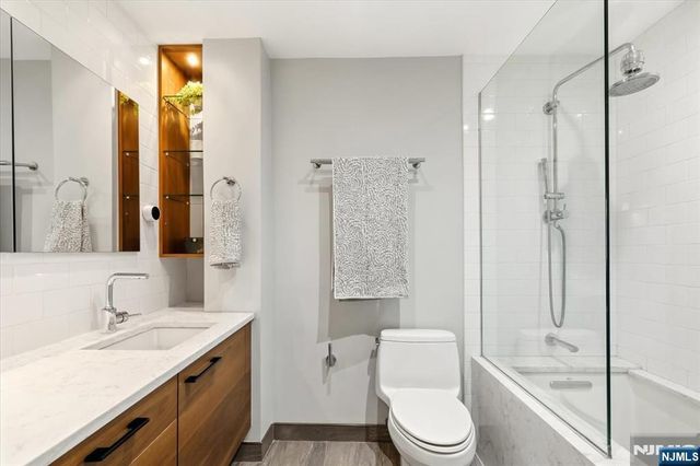 273 Monmouth Street 3, Jersey City, NJ 07302