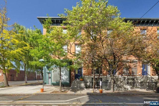 273 Monmouth Street 3, Jersey City, NJ 07302