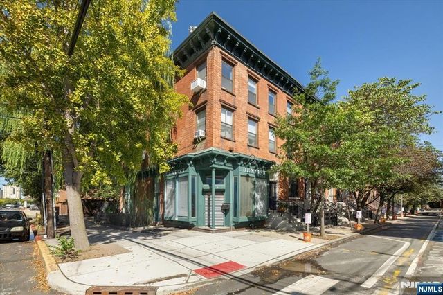 273 Monmouth Street 3, Jersey City, NJ 07302
