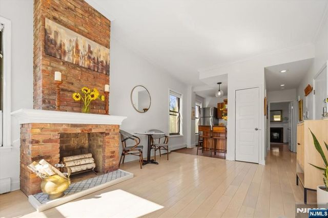 273 Monmouth Street 3, Jersey City, NJ 07302