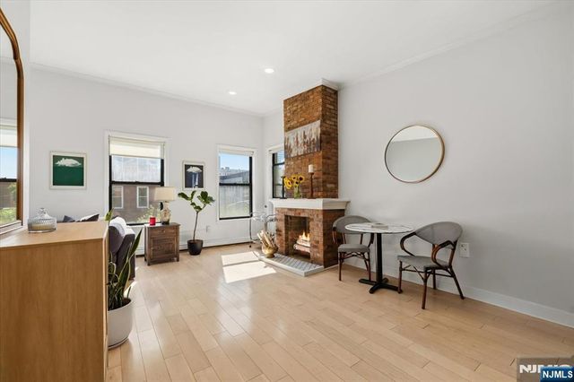 273 Monmouth Street 3, Jersey City, NJ 07302