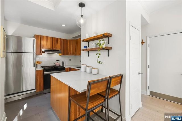 273 Monmouth Street 3, Jersey City, NJ 07302