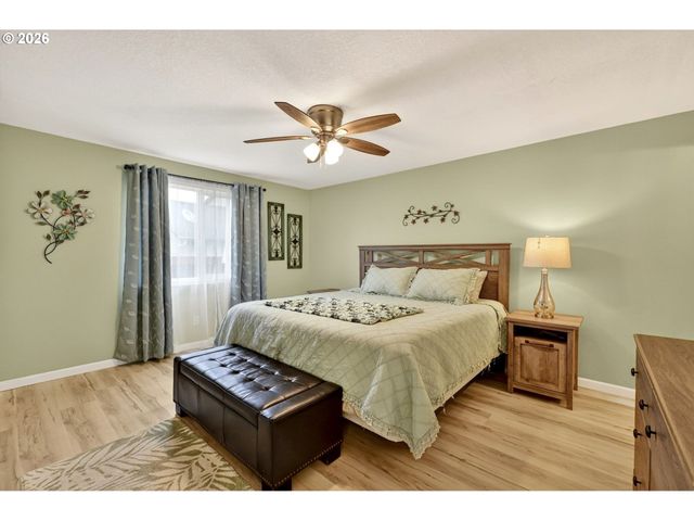 9313 Ne 82ND Cir, Vancouver, WA 98662