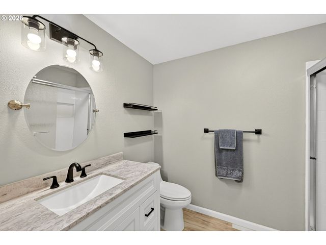 9313 Ne 82ND Cir, Vancouver, WA 98662