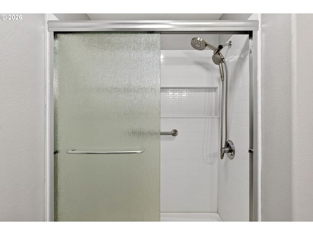 9313 Ne 82ND Cir, Vancouver, WA 98662