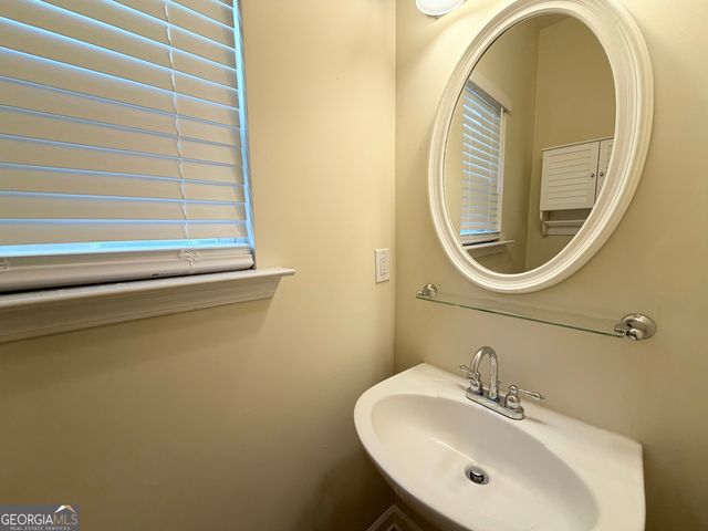220 Brookhaven Court, Acworth, GA 30102