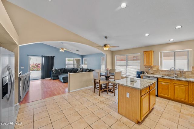 7832 E OSAGE Avenue, Mesa, AZ 85212