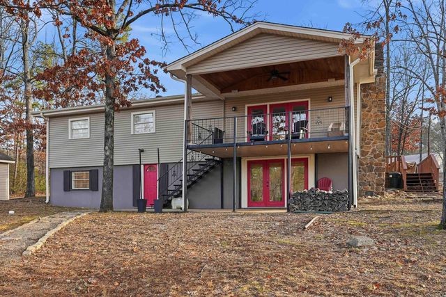 204 Burning Tree Rd., Greers Ferry, AR 72067