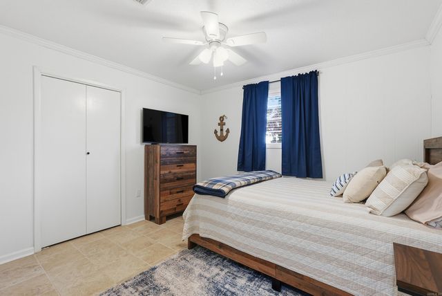 204 Burning Tree Rd., Greers Ferry, AR 72067