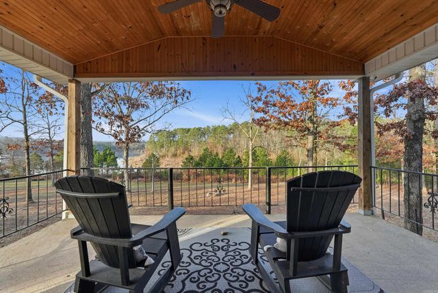 204 Burning Tree Rd., Greers Ferry, AR 72067