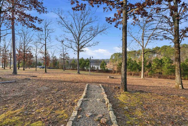 204 Burning Tree Rd., Greers Ferry, AR 72067