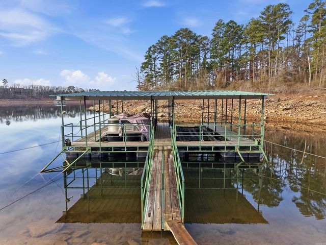 204 Burning Tree Rd., Greers Ferry, AR 72067