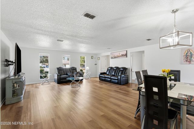 1439 MESA Court, Orange Park, FL 32065