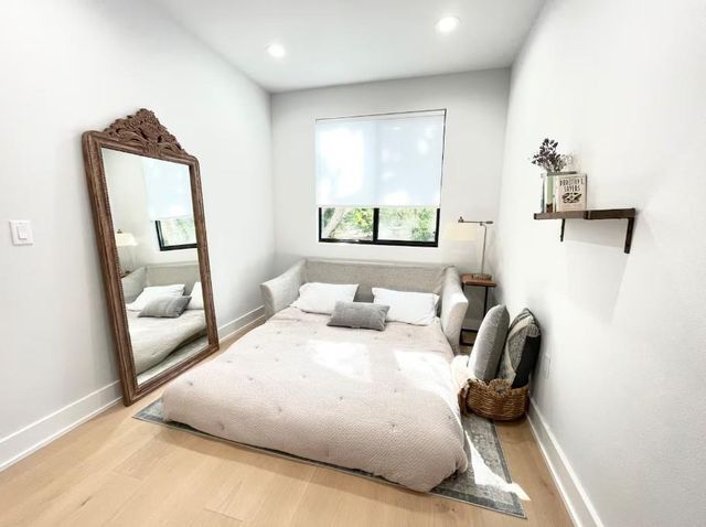 2009 Canterbury ST 1, Austin, TX 78702