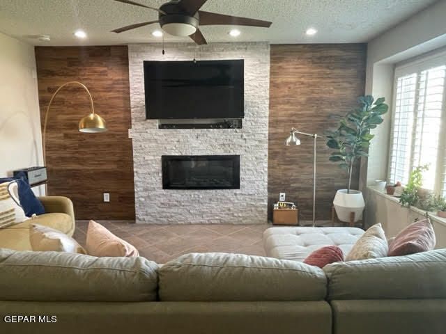1841 Shreya Street, El Paso, TX 79928