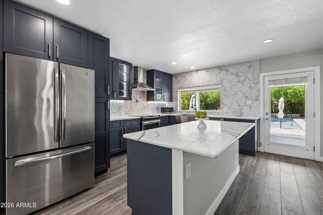 2510 N 14TH Street, Phoenix, AZ 85006