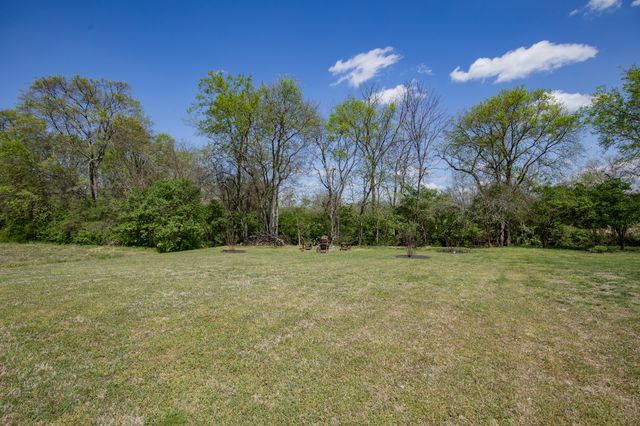 365 Goodman Drive, Gallatin, TN 37066