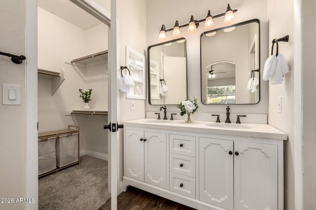 1182 E ERIE Street, Chandler, AZ 85225