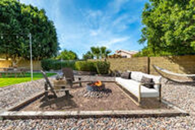 1182 E ERIE Street, Chandler, AZ 85225