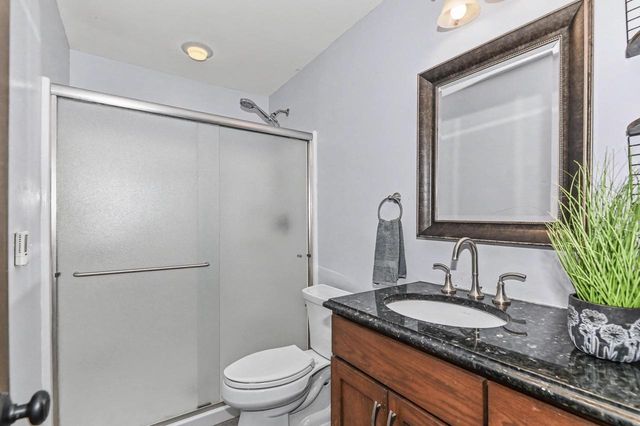 3355 S Cari Adam DRIVE, New Berlin, WI 53146