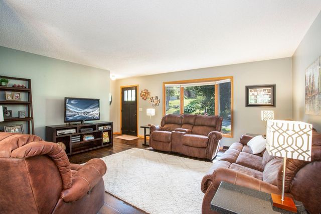 317 N Cudd Avenue, River Falls, WI 54022