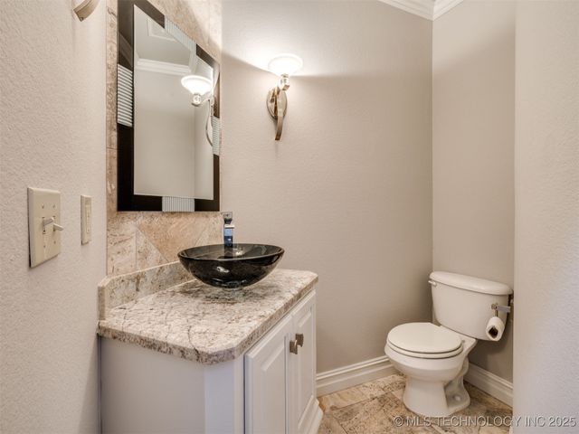 10712 S 95th East Court, Tulsa, OK 74133