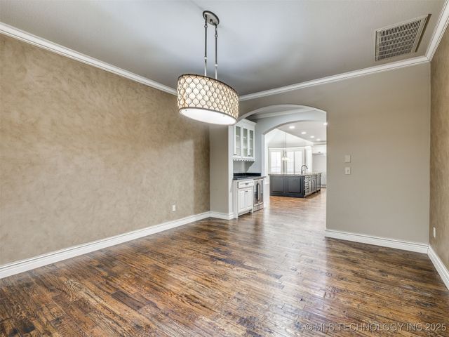 10712 S 95th East Court, Tulsa, OK 74133