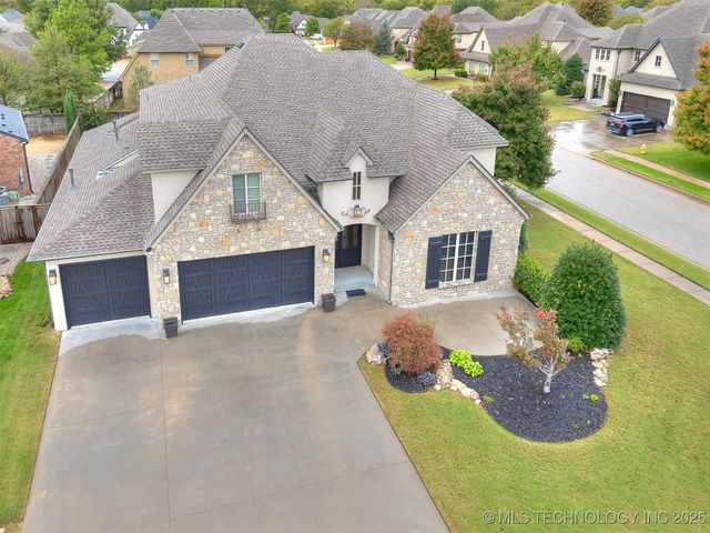 10712 S 95th East Court, Tulsa, OK 74133