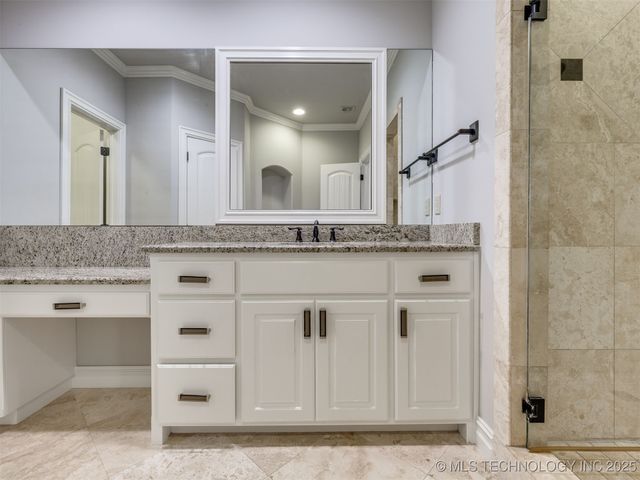 10712 S 95th East Court, Tulsa, OK 74133