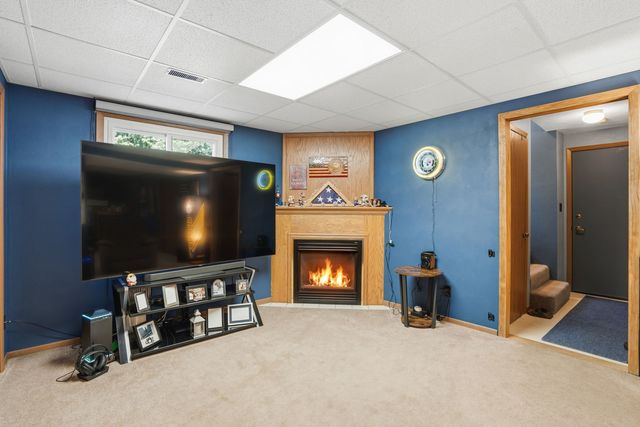 1007 7th Street, Hampton, IL 61256