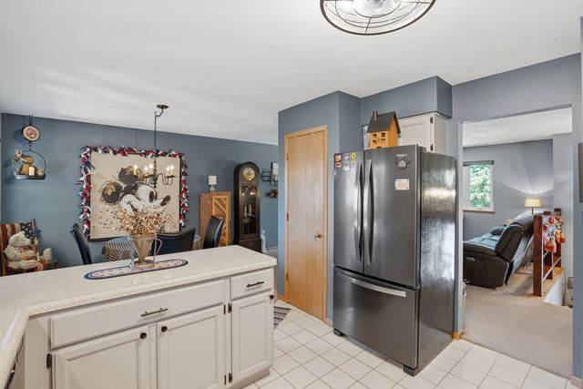 1007 7th Street, Hampton, IL 61256