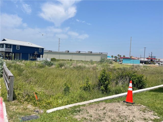 1730 Fishermans Cove Road, Port Aransas, TX 78373