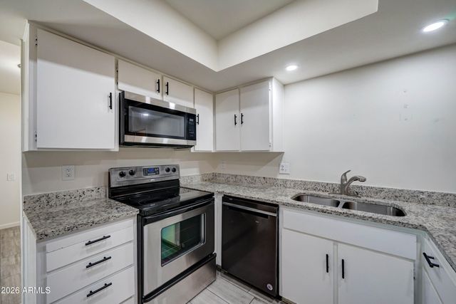 10202 N 45TH Avenue, Glendale, AZ 85302